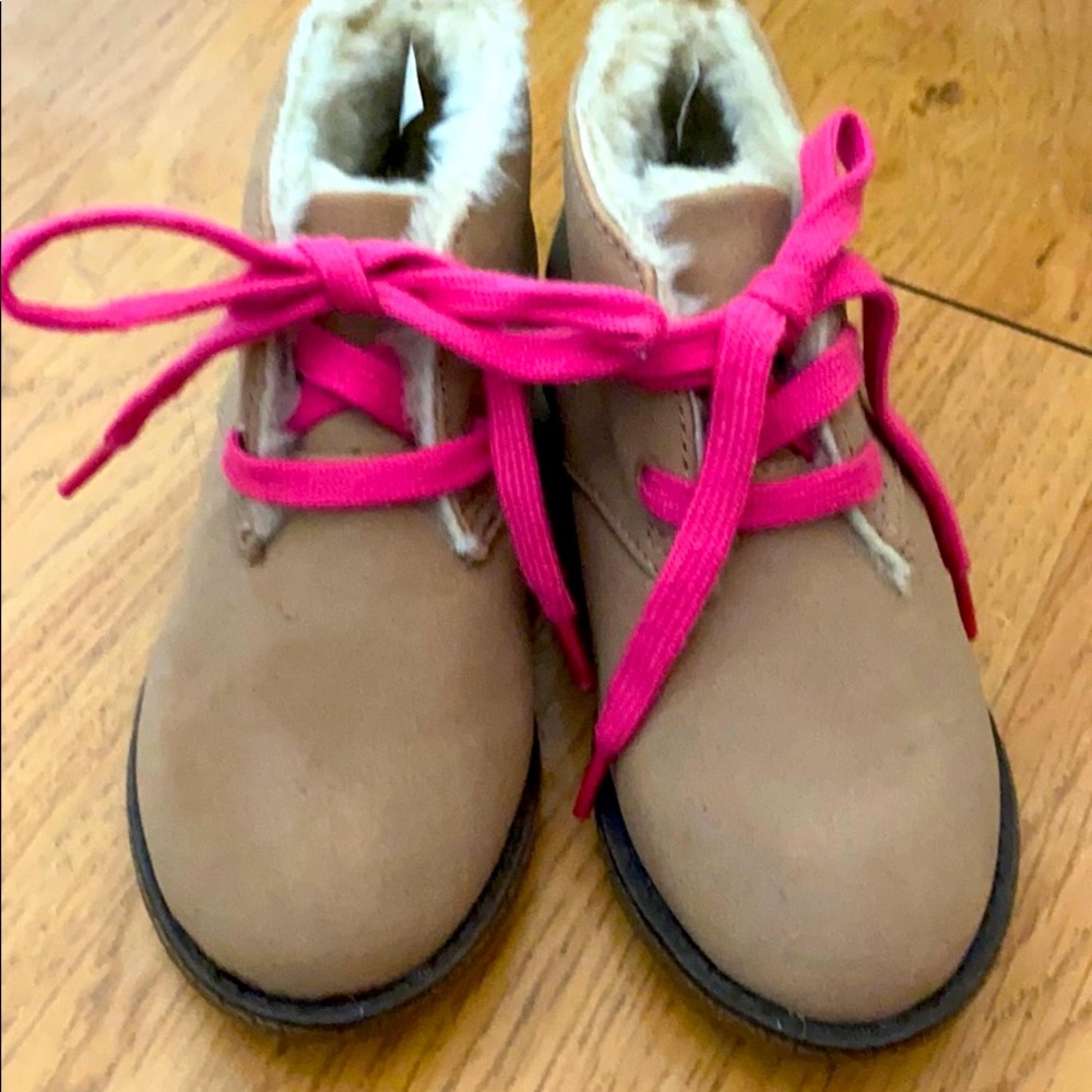 Carter toddler booties size 9